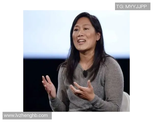 足球明星的华裔妻子名字揭秘她的背景与故事引发关注